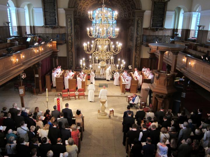 Choir of the Royal Church of St Alfege, London