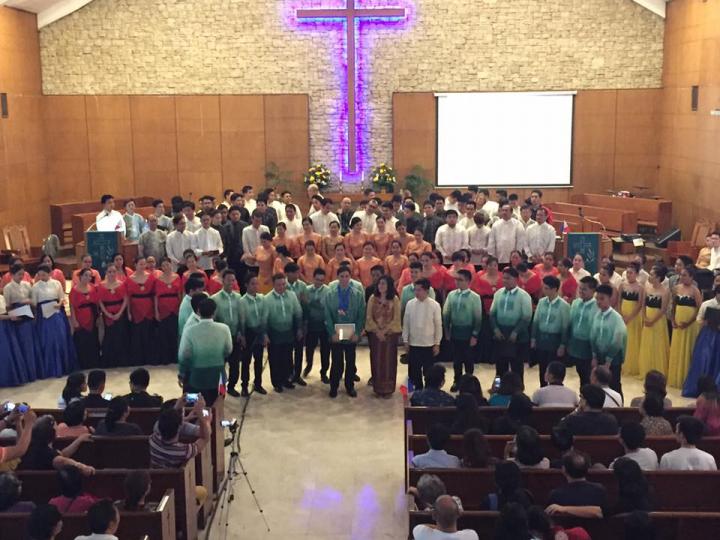 Koro de San Jose (All Male Choir)