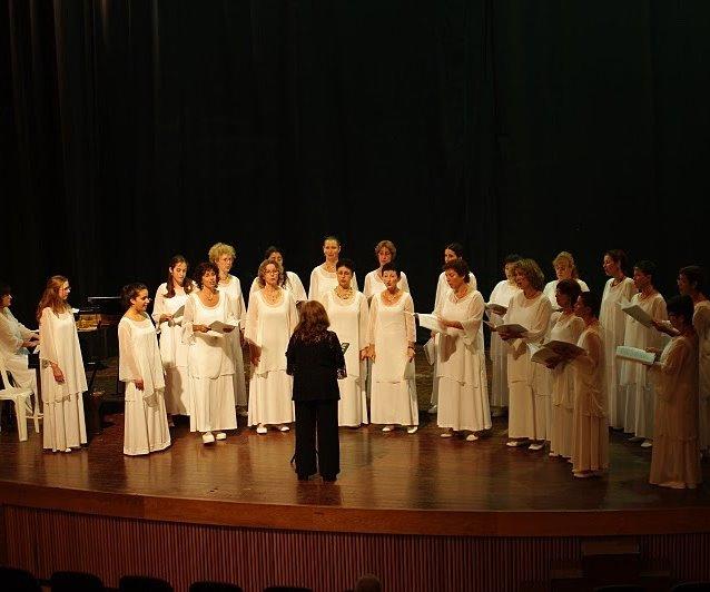 Naama Women's Choir