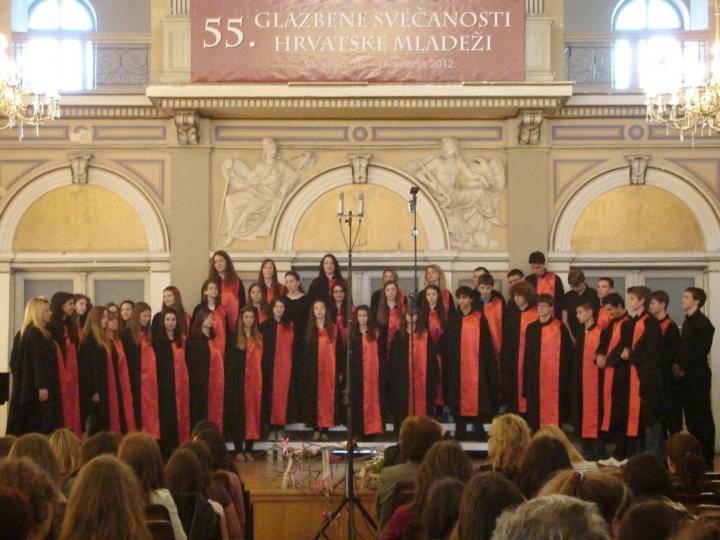 "Marko Marulić" High School Mixed Choir