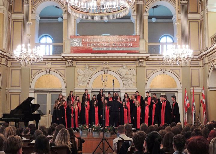 "Marko Marulić" High School Mixed Choir