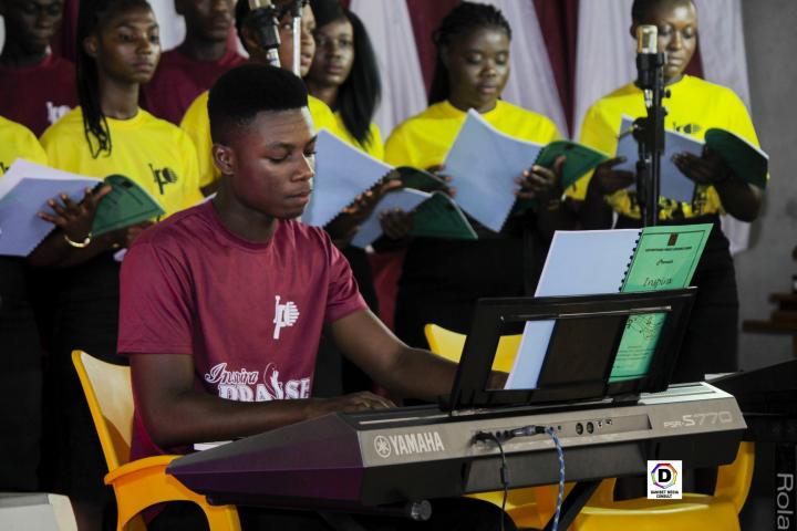 Inspirational Praise Chorale Ghana